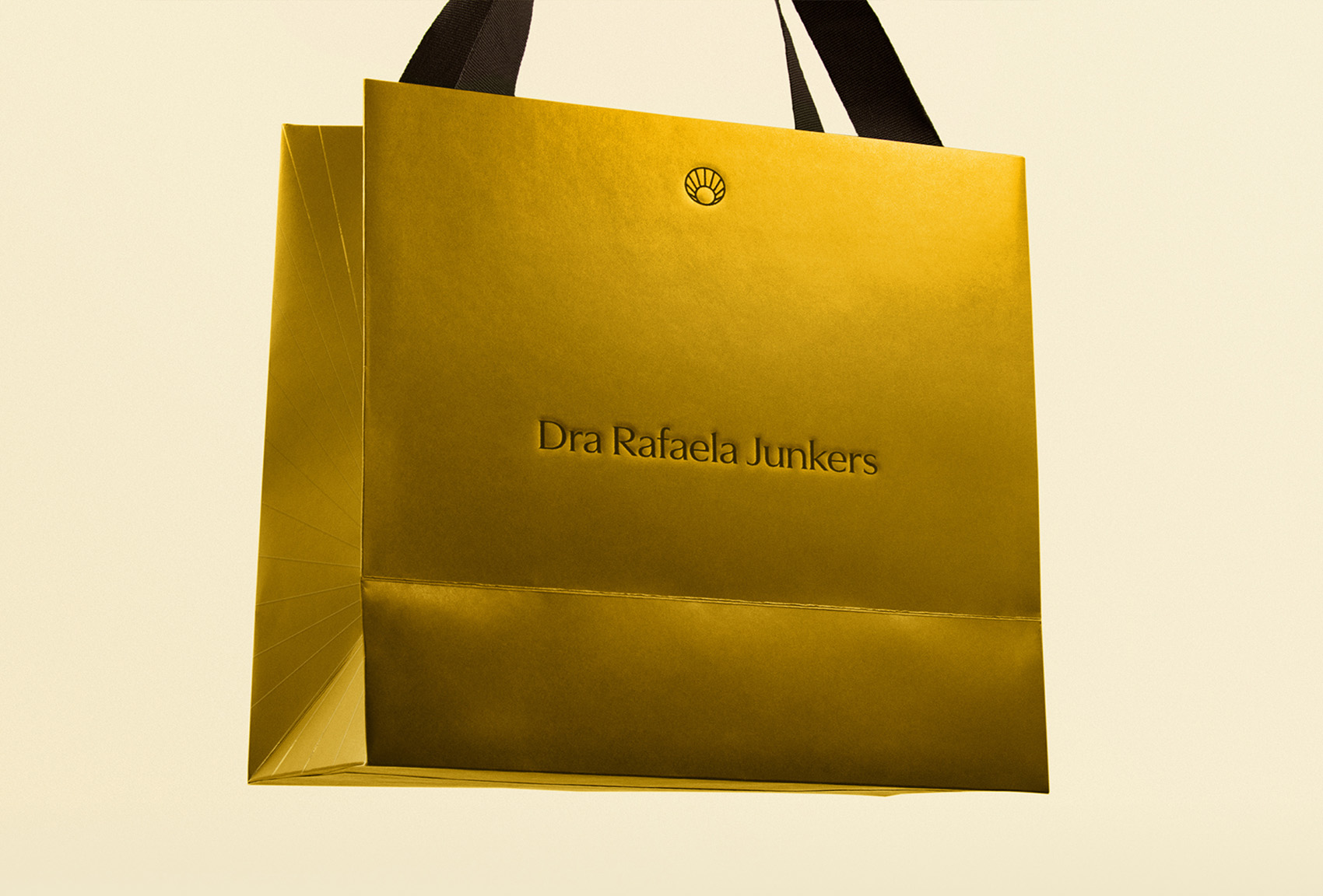 Dra Rafaela Junkers on Visual Journal